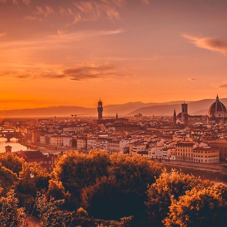 Appartamento Ponte Vecchio Con Posto Auto Su Richiesta Florence Extérieur photo